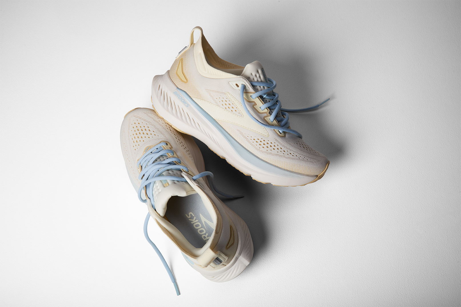 Brooks - Women's Glycerin 23 | High Cushioned Running Shoe