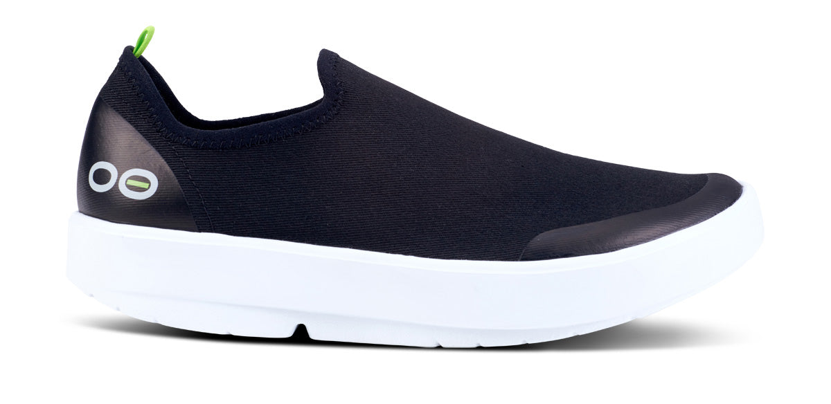 OOFOS - Women's OOmg eeZee Shoe | Recovery Shoe – Running Lab