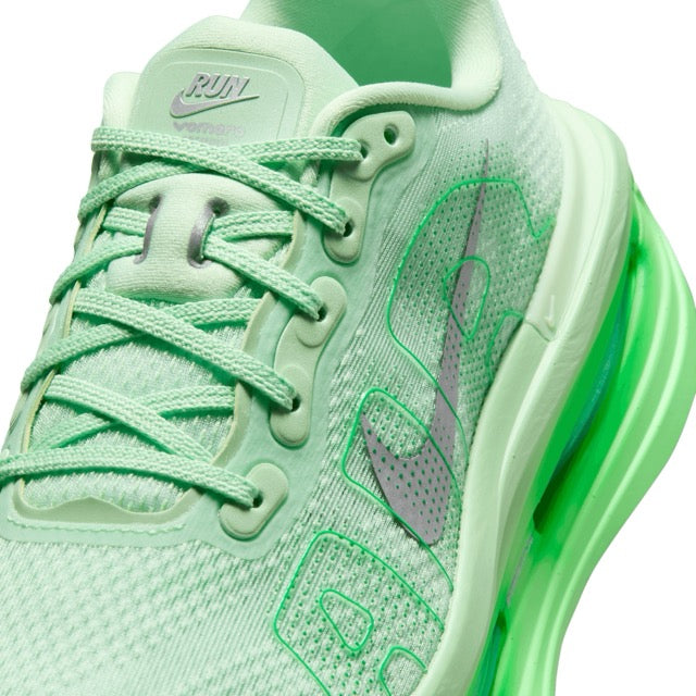 Nike - Women's Vomero Premium | High Cushioned Running Shoe