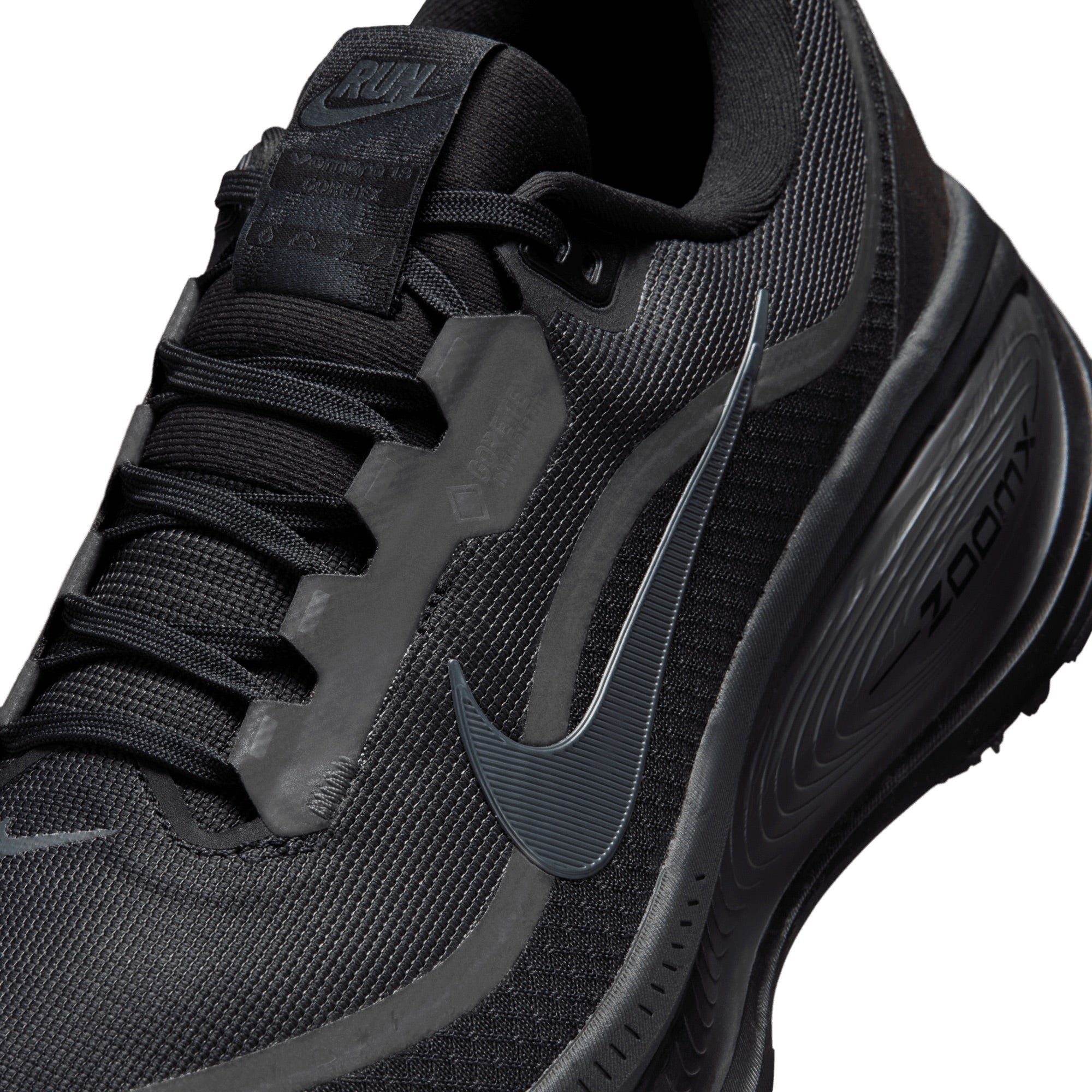 Nike - Men's Vomero 18 GORE-TEX | High Cushioned Waterproof