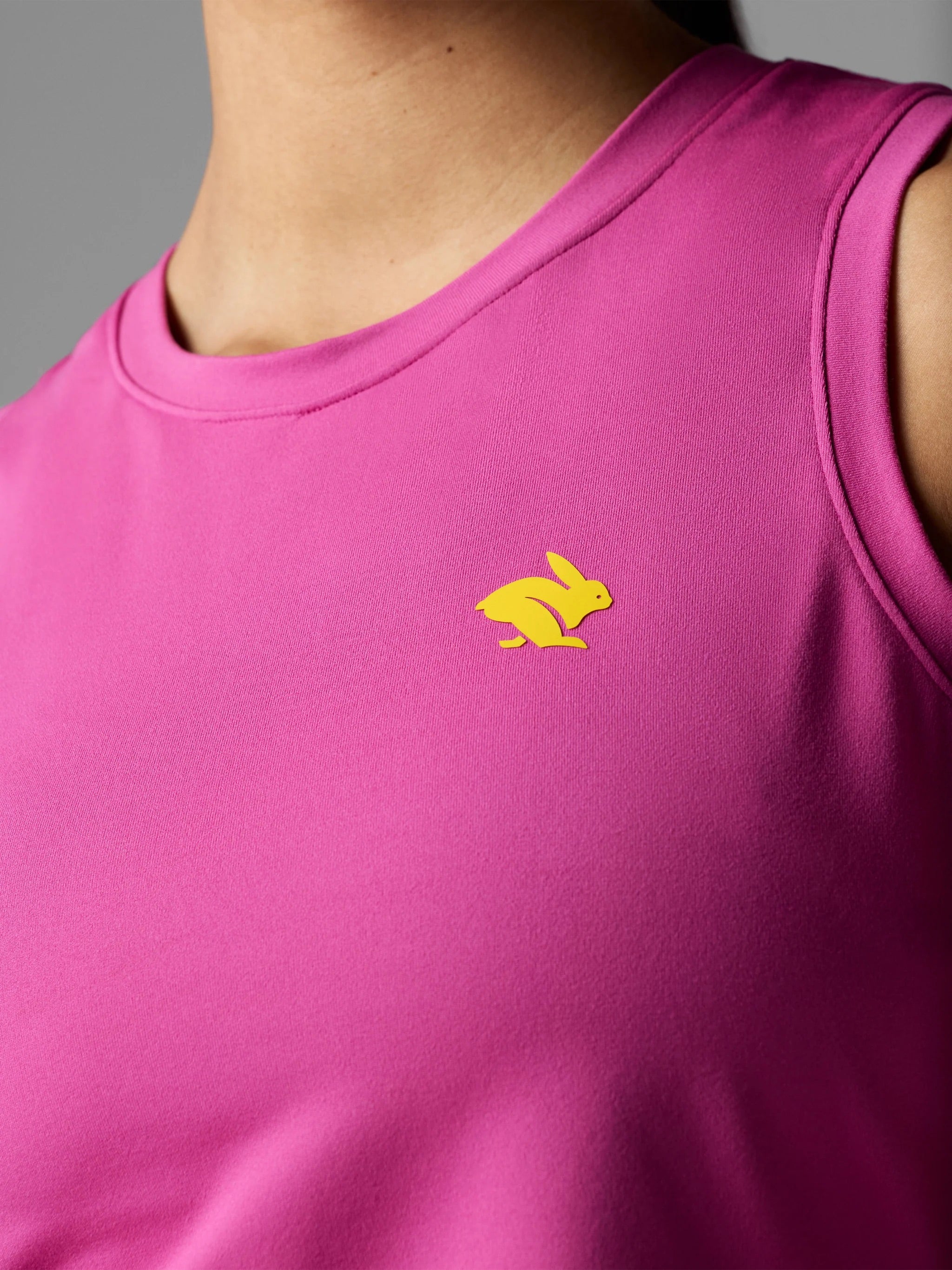 Rabbit - Women's EZ Crop Tank | Running Tank – Running Lab